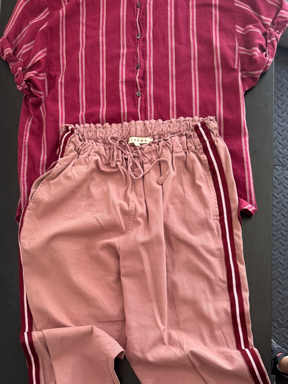 XiRENA Mauve Rose Pink Drawstring Track Pants S & Button Down top XS